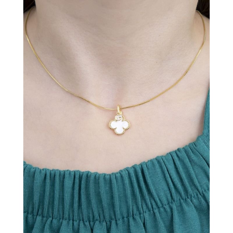 COLAR INFANTIL TREVO BANHADO EM OURO