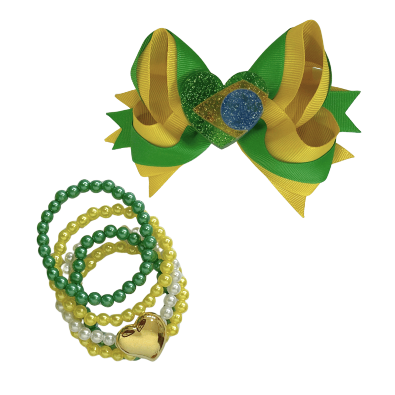 CONJUNTO INFANTIL COPA BRASIL – LAÇO COM CORAÇÃO GLITTER BANDEIRA E PULSEIRA